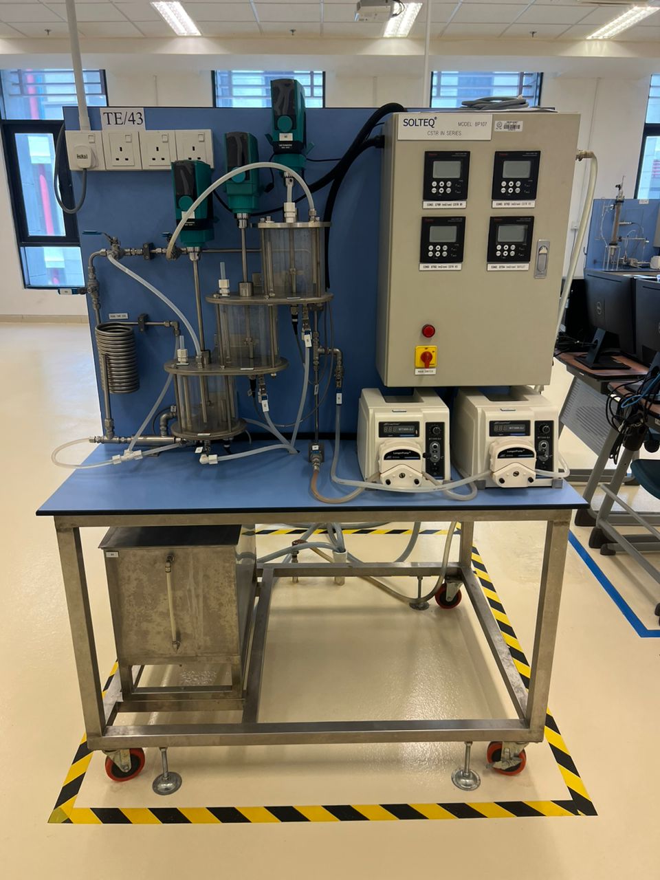 Continuous Stirred Tank Reactor in Series