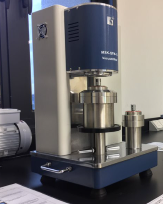 Vacuum Mixer